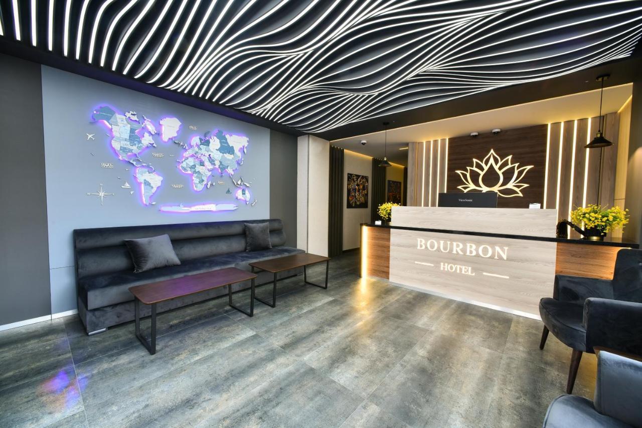 Bourbon Boutique Hotel Єреван Екстер'єр фото