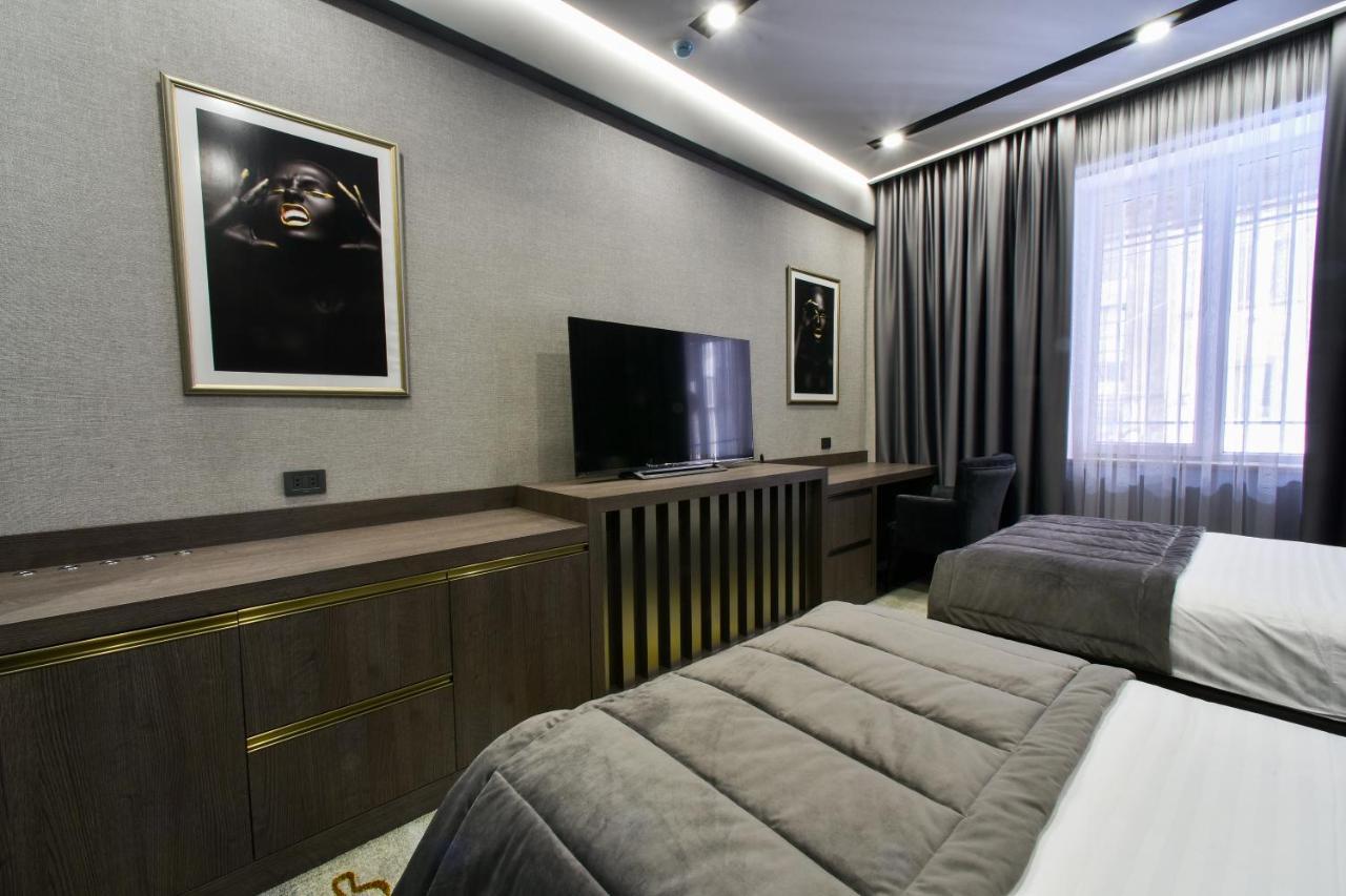 Bourbon Boutique Hotel Єреван Екстер'єр фото