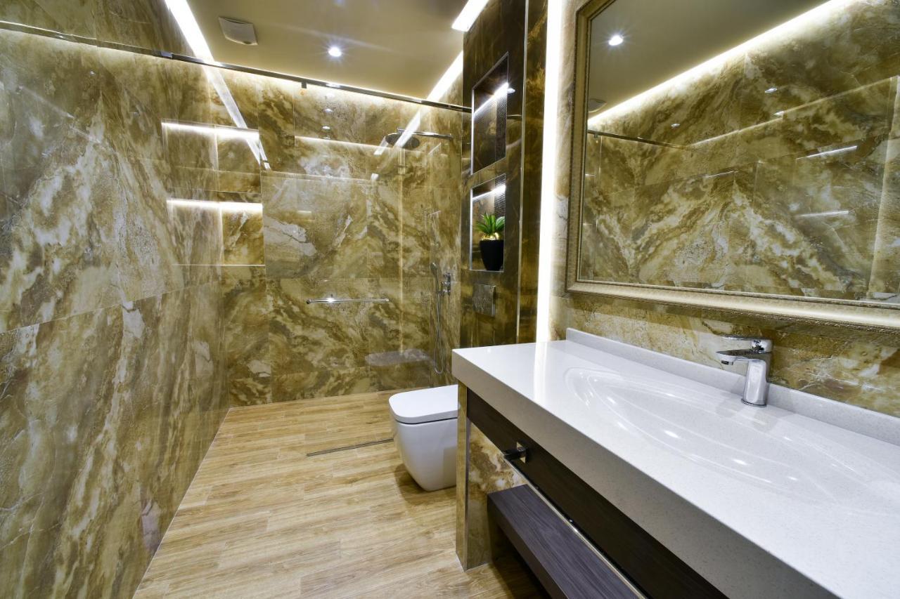 Bourbon Boutique Hotel Єреван Екстер'єр фото