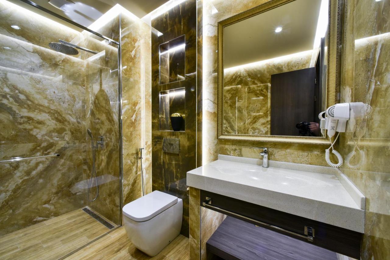 Bourbon Boutique Hotel Єреван Екстер'єр фото