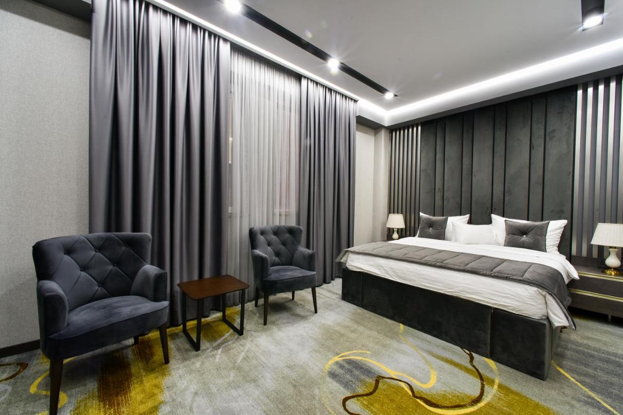 Bourbon Boutique Hotel Єреван Екстер'єр фото