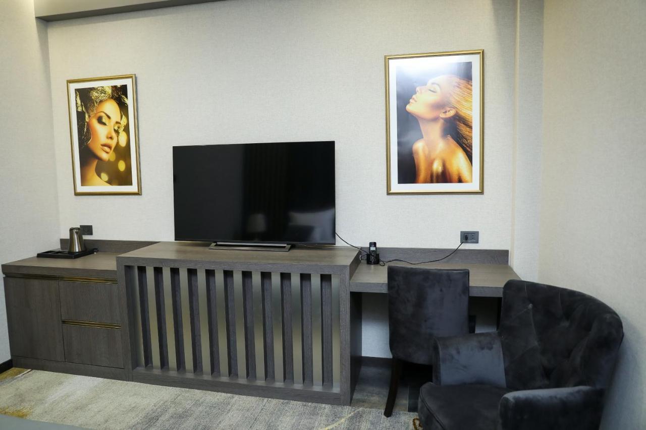 Bourbon Boutique Hotel Єреван Екстер'єр фото