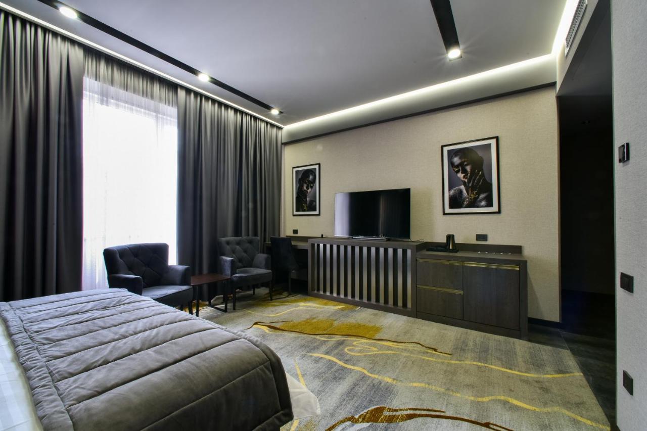Bourbon Boutique Hotel Єреван Екстер'єр фото