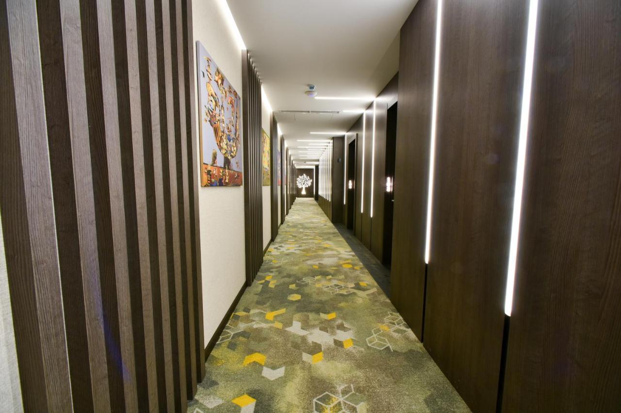 Bourbon Boutique Hotel Єреван Екстер'єр фото