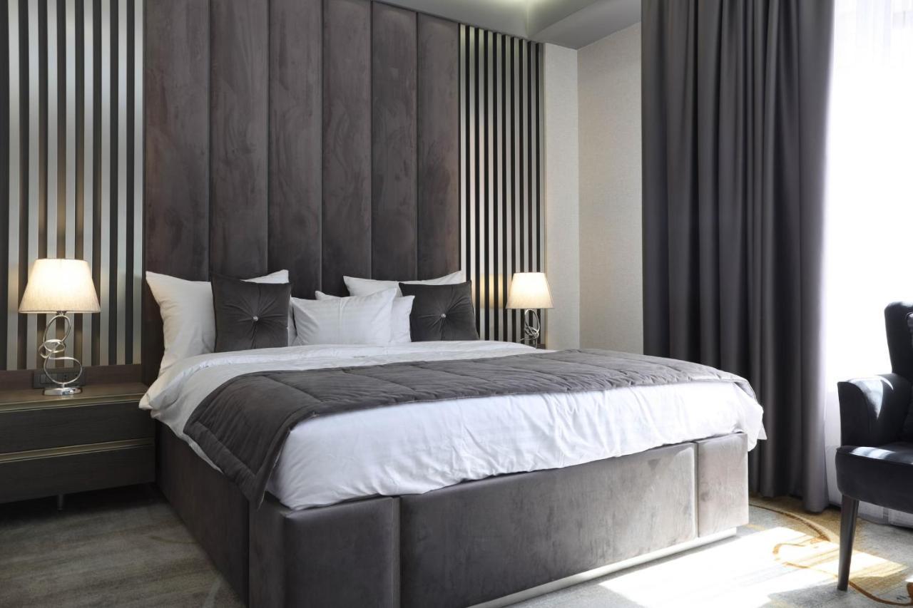 Bourbon Boutique Hotel Єреван Екстер'єр фото