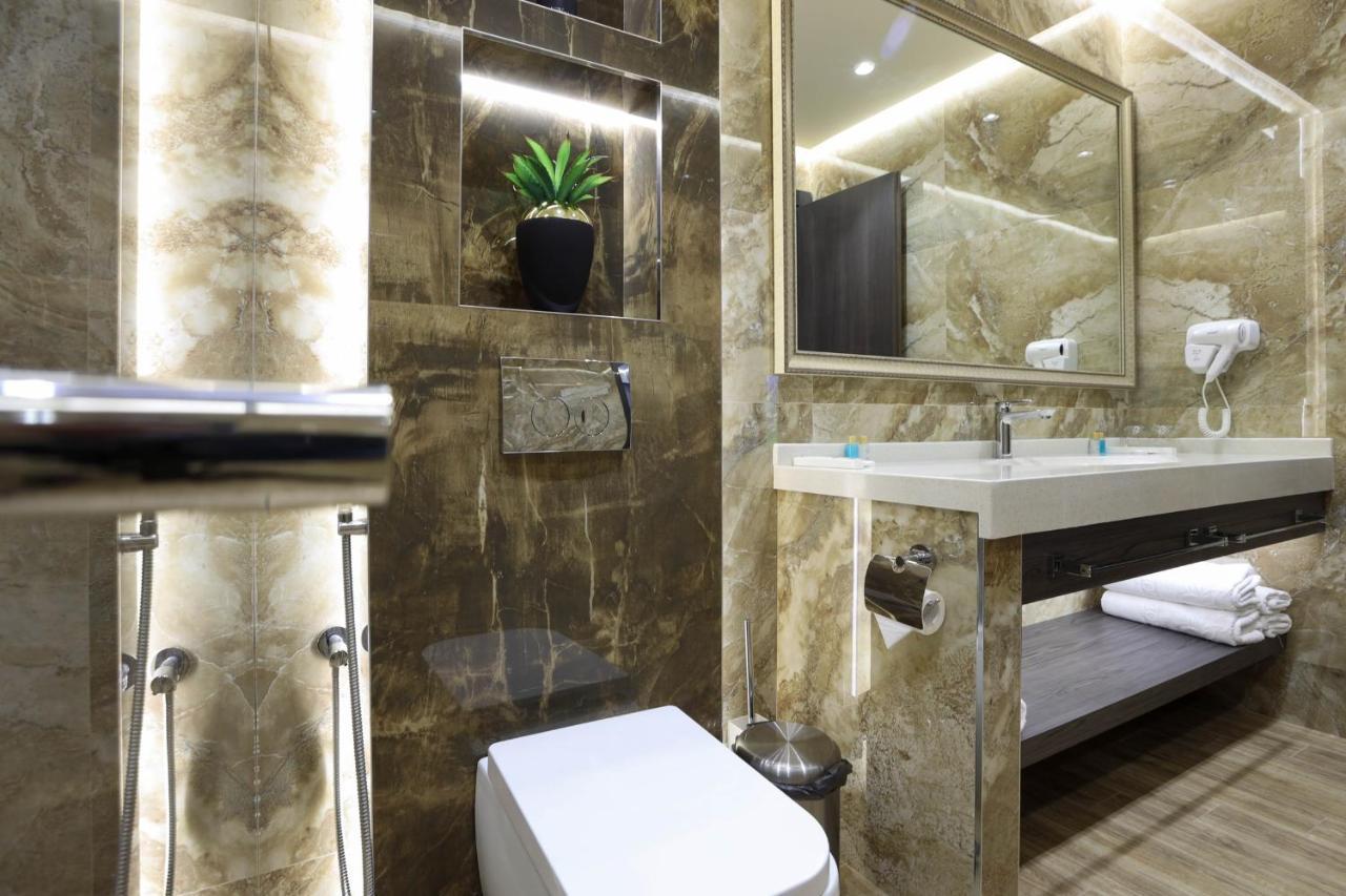 Bourbon Boutique Hotel Єреван Екстер'єр фото