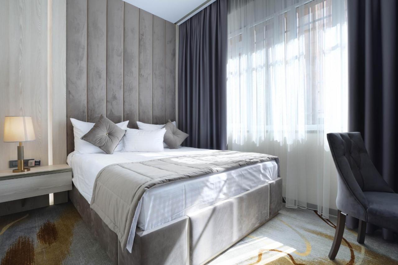 Bourbon Boutique Hotel Єреван Екстер'єр фото